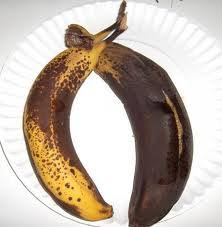 Bananele nu se mai innegresc daca le tineti la frigider.