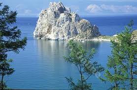 Lacul Baikal este cel mai mare rezervor de apa dulce din lume, avand o adancime de 1,637 metri, fiind cel mai adanc lac de pe...