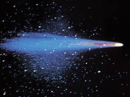 Cometele. Cometa Halley. Edmund Halley a fost primul care a facut lumina in legatura cu cometele, corpuri ceresti mici, de...