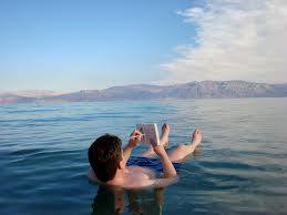 Marea Moarta este cea mai sarata mare din lume, cu o concentratie de sare care depaseste aproape de zece ori concentratia de sare...